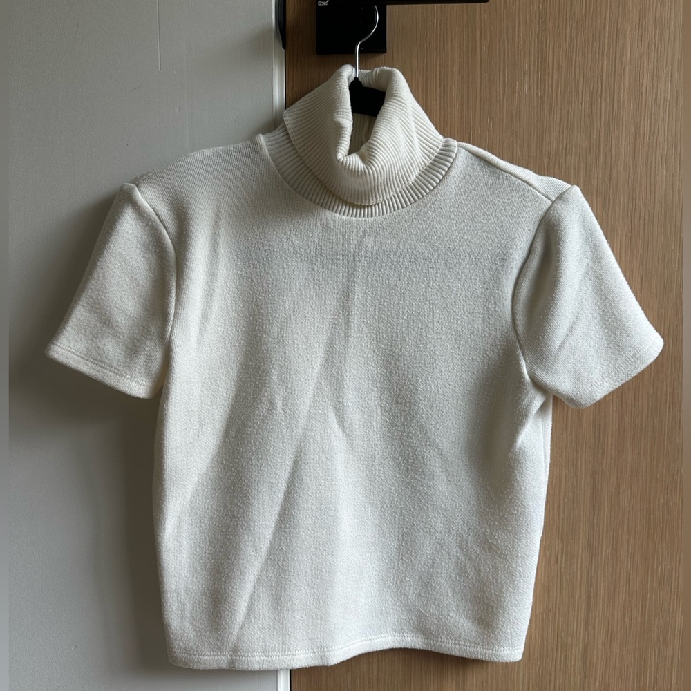 Zara off white cream basic knit short sleeve sweater size small